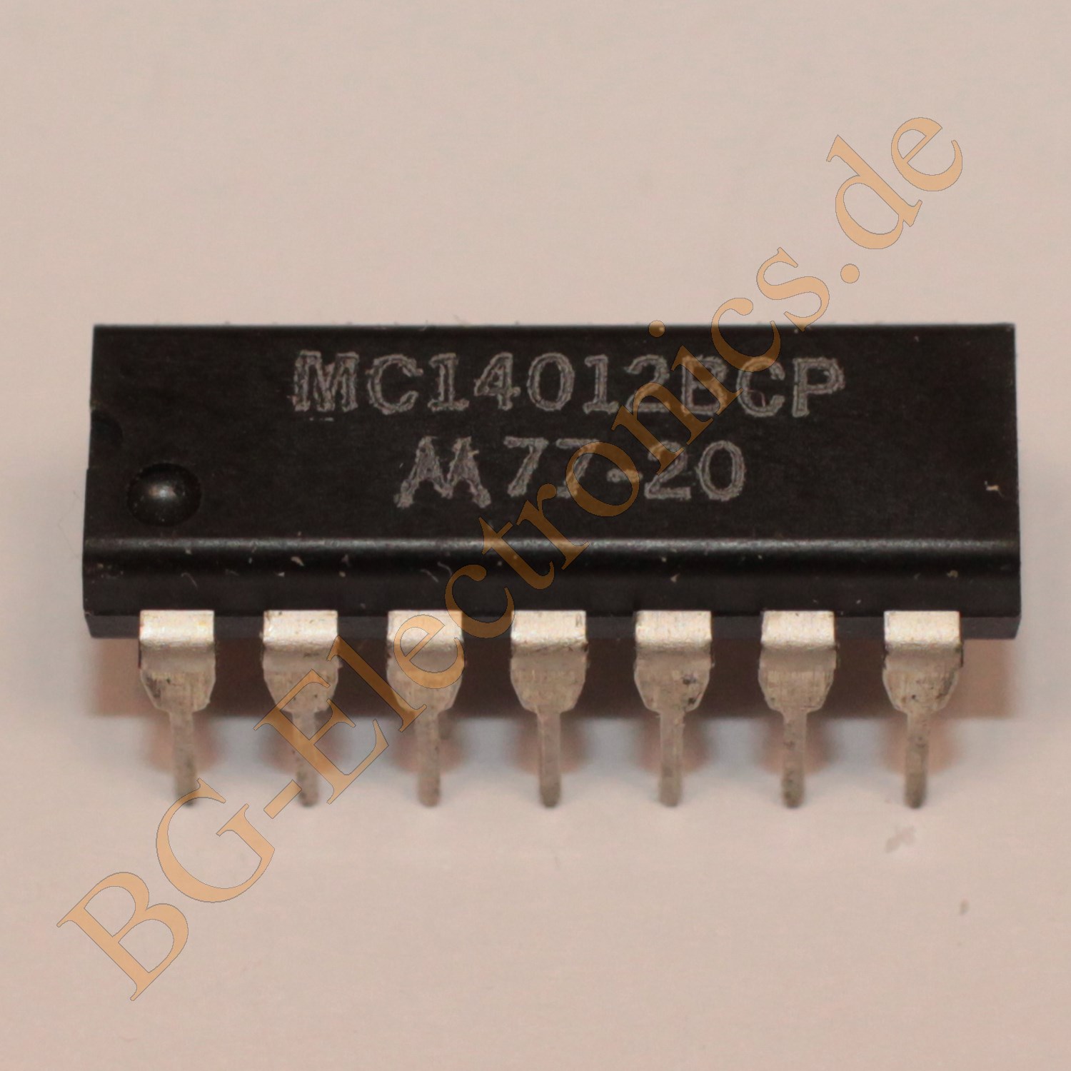 MC14012BCP