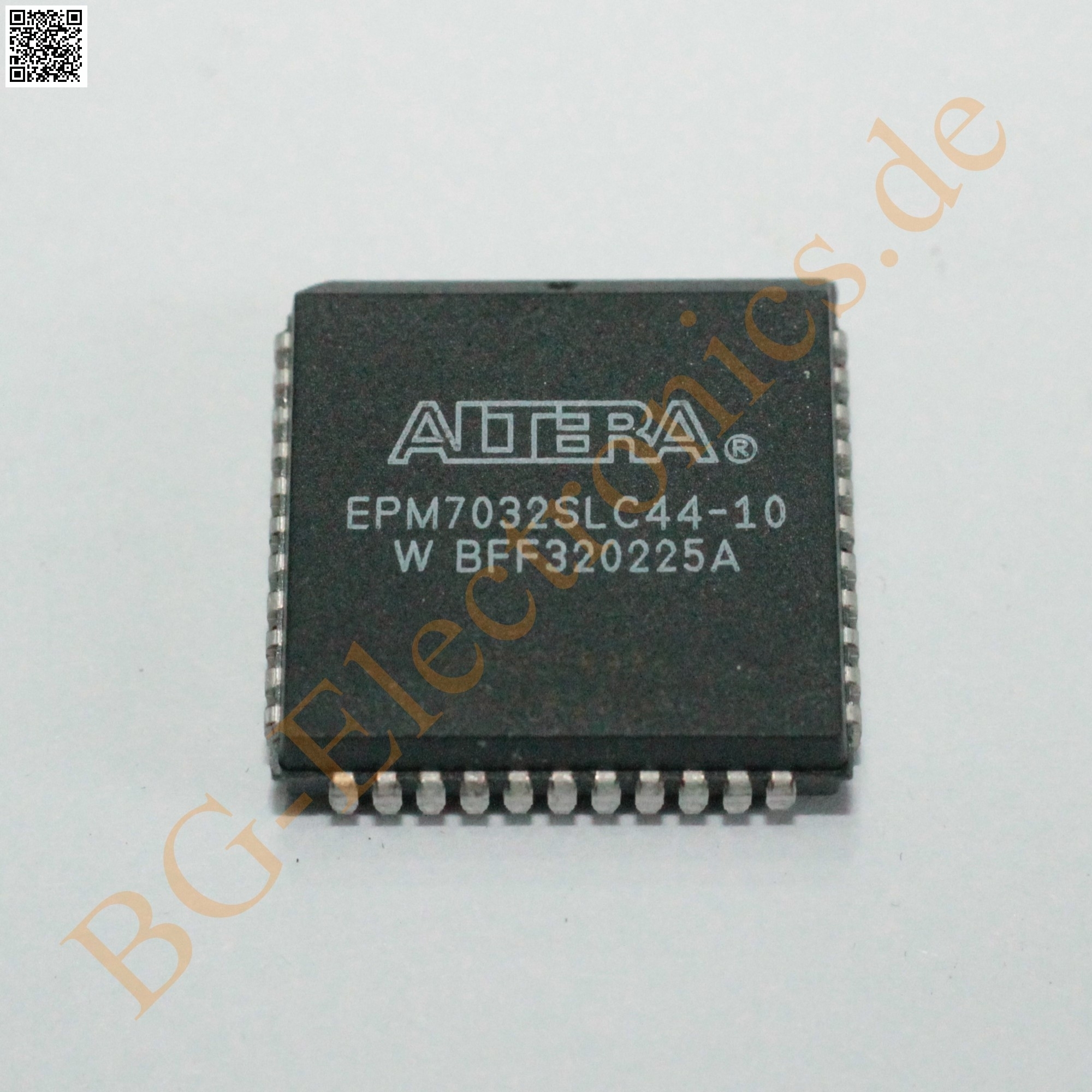 1 PCS EPM3032ATC44-10 TQFP-44 EPM3032ATC44 EPM3032 EPM3032A Programmable Logic